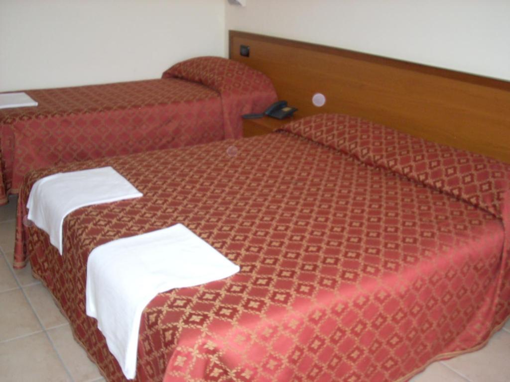 Hotel Margherita ซานโจวานนี โรตอนโด ห้อง รูปภาพ